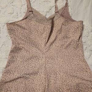 Ruby Ribbon Hertiage Lace Cami Sphinx pattern size 44